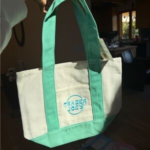 Trader Joe’s Mini canvas tote pastel - mint green